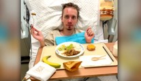 Denis robí v čínskej nemocnici neuveriteľné pokroky. Zjedol by všetko a teší sa na guláš, vraví mama