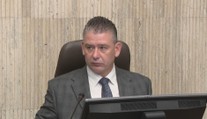 NBÚ zistil na ministerstve vnútra vyše 200 porušení zákona. Minister Mikulec obvinenia odmieta