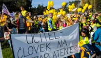 Štátni zamestnanci si neprilepšia. Odborári sa opäť nedohodli s vládou na zvýšení ich platov