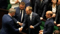Vláda Donalda Tuska získala dôveru Sejmu