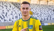 Dal košom Slovanu. Kružliak priblížil šokujúci koniec v Grécku, kde ho vyhodil majiteľ