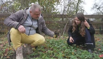 Slovenská vedkyňa s rodinou vyrába zázračné biohnojivo. Ide o prevratný objav