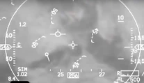 Pilot F-16 v zácviku odpadol z preťaženia. Air Force odtajnilo video záchrany
