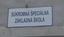 Súdia sa so štátom, na krku majú exekúciu. Zatvorenie zariadenia pre hendikepovaných spôsobí rodičom problémy