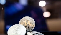 Niektorí ho odpisovali, teraz láme rekordy. Hodnota bitcoinu presiahla aj magickú hranicu