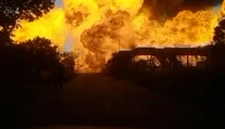 VIDEO: Výbuch, ktorý počas Štedrého dňa rozmetal benzínovú cisternu v JAR, má už 18 obetí
