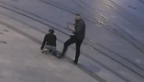Prokurátor, ktorý pustil na slobodu obvineného zo zabitia Filipínca Henryho, zrejme pykať nebude