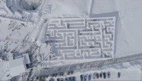 Navštívili sme najväčšie bludisko v snehu, ktoré je len kúsok od Slovenska