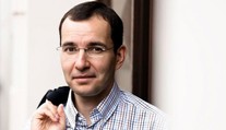 Manžel europoslankyne Jany Žitňanskej bojuje o život