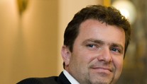 Finančník Patrik Tkáč chce pomôcť Devínu, aby sa dostal z nútenej správy