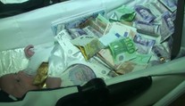 Krstiny v Michalovciach za desiatky tisíc eur. Takéto darčeky dostalo bábätko