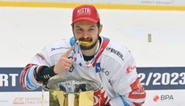 Třinec sa pokúsi o historický zápis s viacerými Slovákmi. Libor Hudáček poslal odkaz do Edmontonu