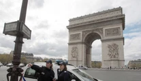 Tri ženy, ktoré plánovali útoky v Paríži, sú vo väzbe