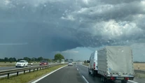 Celý deň bude dusno a teplo. Intenzívne lejaky zasiahnu stredné Slovensko