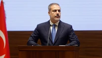Sme na rázcestí. Buď bude trvalý mier alebo svetová vojna, vyhlásil turecký minister