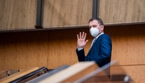Cesta Matoviča búra mýty o „odstúpení“ expremiéra, tvrdí to poslanec Valášek