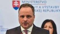 Bratislavský kraj má podozrenia na fiktívne a predražené faktúry spoločnosti Microsoft
