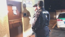 Takto eskortovali exministra Janušeka za mreže, aj Štefanov je už vo väzení