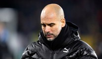 Manchester City v šoku. Matka trénera Pepa Guardiolu zomrela na nový koronavírus