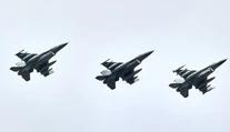 VIDEO: Stíhačky F-16 smerujú na Slovensko. Takto vzlietli z USA