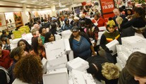 Blíži sa nákupná horúčka „Black Friday“. Pozrite si rady odborníka