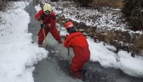 Ľadová povodeň ohrozila obec Zádiel, meteorológovia varujú pred záplavami