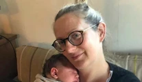 Žena porodila riadneho valibuka. Nadpriemerné váhy mali aj jej dve dcéry