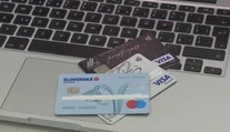 Počet online podvodov prudko rastie. Odborníci varujú aj pred zahraničnými stránkami