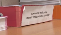Ministerstvo financií zvažuje odloženie platenia daní. Živnostníkov to vraj aj tak nezachráni