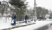 Slovensko sa počas víkendu musí pripraviť na sneženie. Tu môže spadnúť až 20 centimetrov