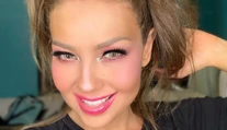 Rosalinda sa navliekla do latexu: Preboha, veď je ako Barbie