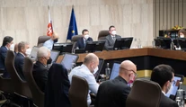 Vládu čaká ďalšie stretnutie. Rokovať bude aj o nákupe antigénových testov