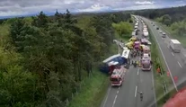 VIDEO: Pozrite si zábery na tragickú haváriu autobusu pri Malackách z paluby vrtuľníka