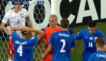O týchto dvoch zákrokoch slovenského brankára sa bude Poliakom ešte dlho snívať