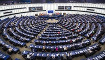 Slovenským europoslancom sa končia časy s kráľovskými platmi. Opýtali sme sa, čo sa im za volebné obdobie podarilo presadiť