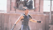 Gladiátor je minulosťou: Russell Crowe má desiatky kíl navyše