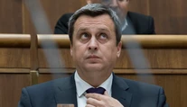 Dankov výrok o "cigánočke" pobúril učiteľov, tí predostreli výzvu na jeho odstúpenie
