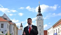 Podpisy na prezidentskú kandidatúru odovzal aj Róbert Švec