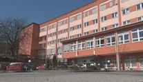 Až 45 pracovníkov domu seniorov v Likavke je v karanténe, kolegyňa má koronavírus