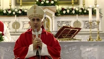 Taliansky biskup pokazil deťom Vianoce. Povedal im, že Santa neexistuje