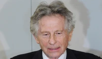 Žena, ktorú znásilnil Roman Polanski, požiada súd o ukončenie prípadu
