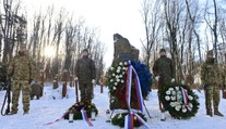 13 rokov po tragédii: Vojaci, minister a pozostalí si pripomenuli obete leteckej katastrofy