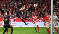 Skvelý Leverkusen aj naďalej kraľuje Bundeslige. Bayern nezaváhal
