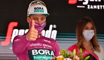 Peter Sagan absolvoval úspešnú operáciu kolena. Fanúšikom priblížil detaily svojho zranenia