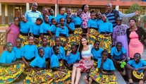 Závan Slovenska v kenskom Nairobi. Lekárka naučila miestne deti spievať našu tradičnú pieseň
