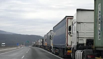 Blokádu na hraničnom priechode Vyšné Nemecké obnovia, rozhodla únia autodopravcov