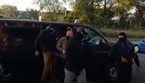 Po mesiaci inšpekcia vypočúva takáčovca Zemana, vypovedá aj Petrov. Ten prezradil, kto ho ovplyvňoval