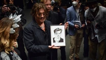 Najväčšie hviezdy Karlových Varov Johnny Depp a Ethan Hawke odpovedali na naše otázky