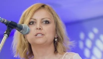 Evita sa dostala z dlhov podobne ako to spravil aj Bašternák