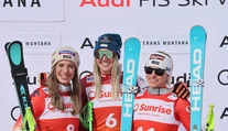 Lara Gutová-Behramiová triumfovala v zjazde napriek ťažkým podmienkam. Preteky museli skrátiť